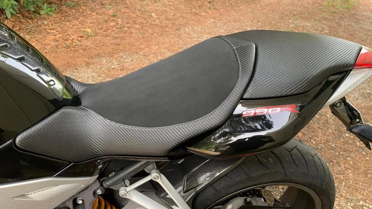 MV Agusta Brutale 990 R (2009 - 12)  (6)