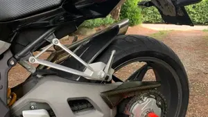 MV Agusta Brutale 990 R (2009 - 12)  (9)