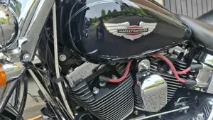 Harley-Davidson 1690 Deluxe ABS (2011 - 16) - FLSTN  (11)
