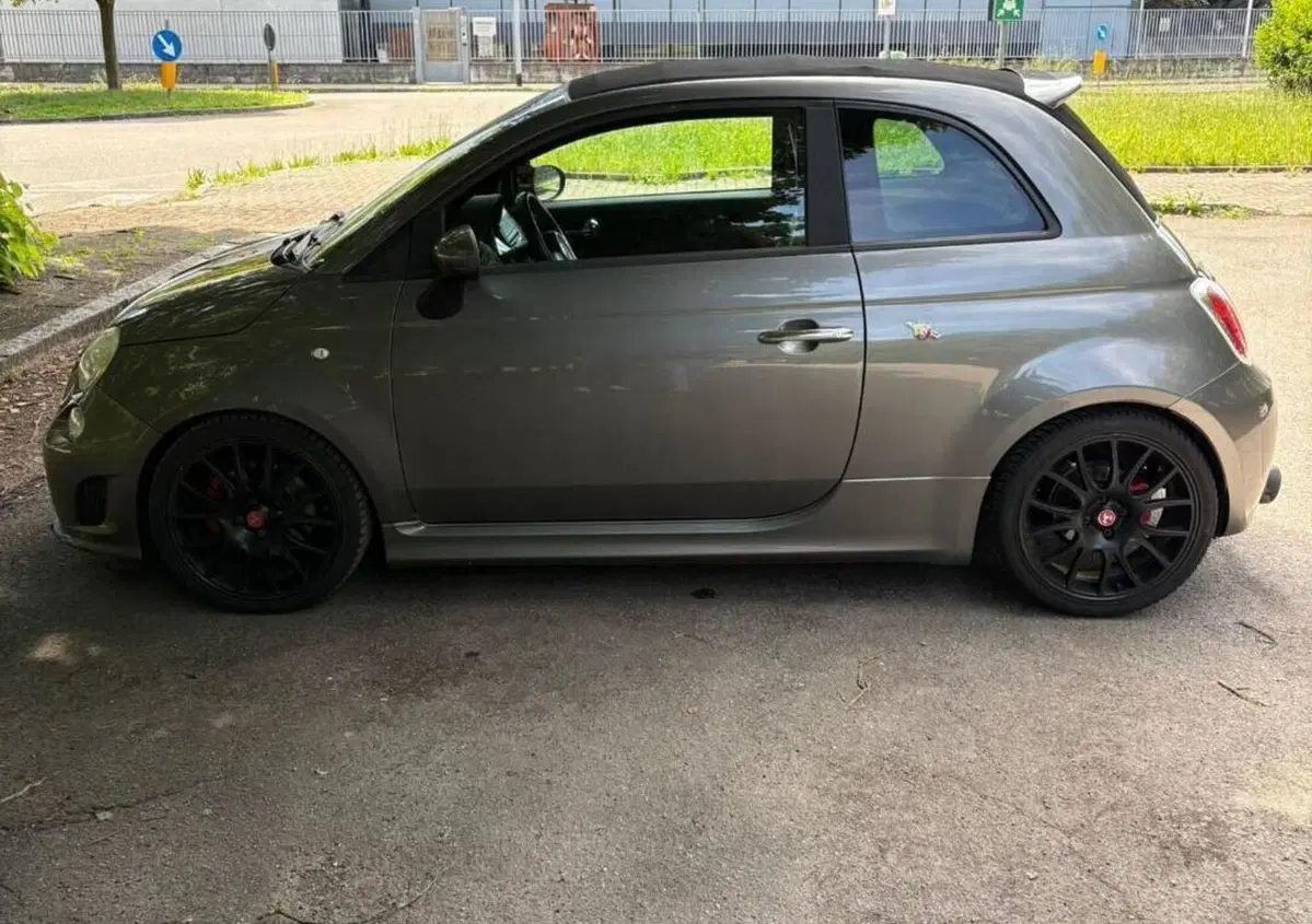 Abarth 500 Cabrio 1.4 Turbo T-Jet MTA Bicolore (3)