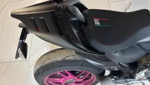 Ducati Streetfighter V2 (2022 - 24)  (2)