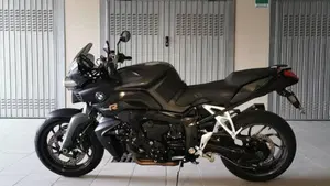 Bmw K 1200 R  (2)