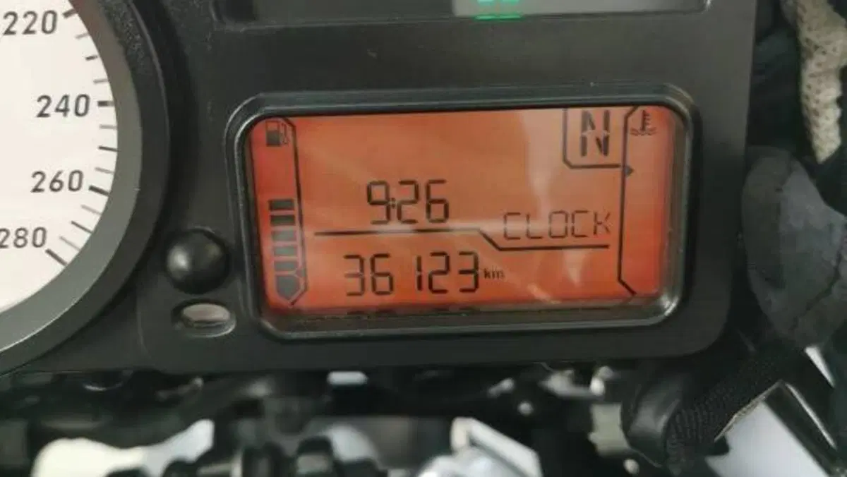 Bmw K 1200 R  (3)