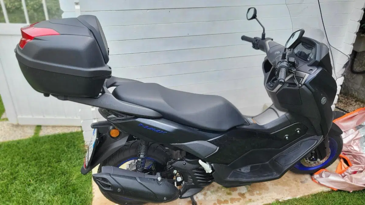 Yamaha N-Max 125 Tech Max (2025 - 26)  (3)