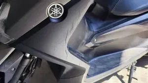 Yamaha X-Max 400 Momodesign ABS (2014 - 16)  (8)