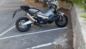 Honda X-ADV 750 (2018 - 20)  (2)