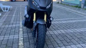 Honda X-ADV 750 (2018 - 20)  (5)