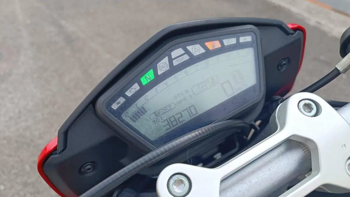 Ducati Hypermotard 939 (2016 - 18)  (2)