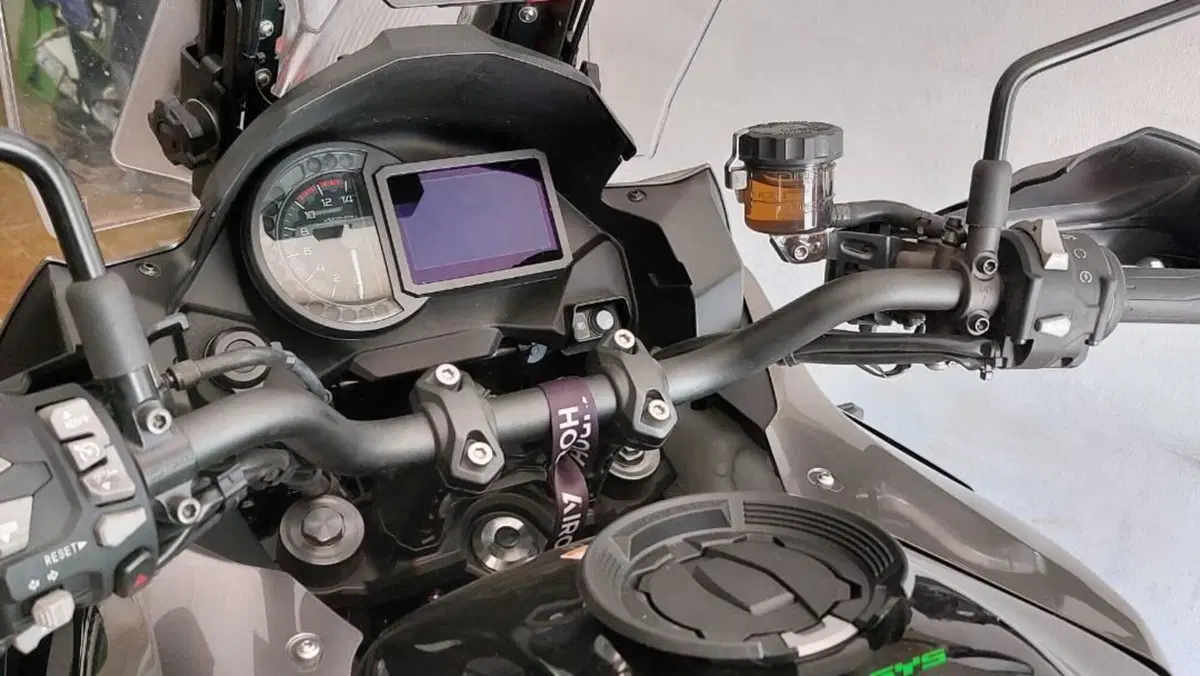 Kawasaki Versys 1100 S Tourer Plus (2026)  (7)