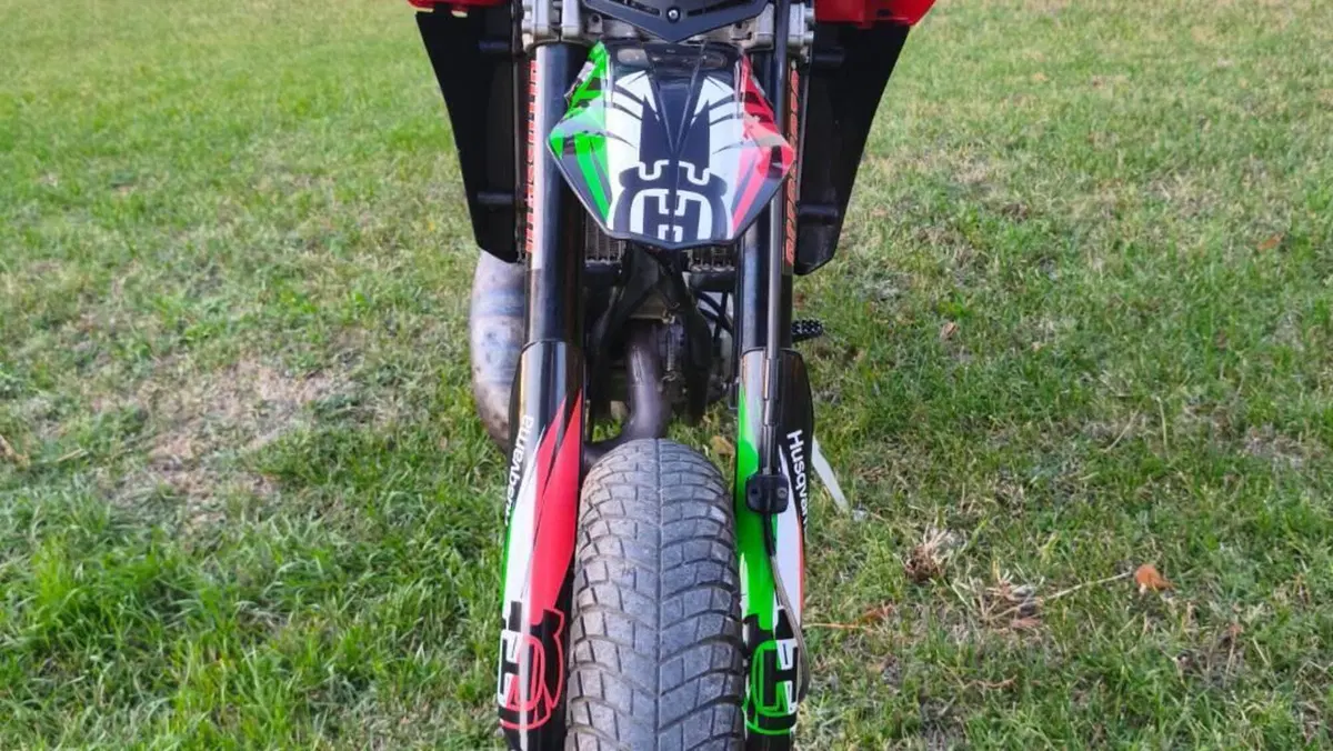 Husqvarna SM 125 S (2002 - 04)  (4)