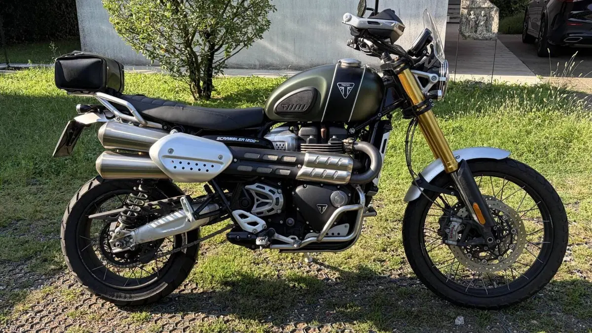 Triumph Scrambler 1200 XE (2021 - 23)  (8)