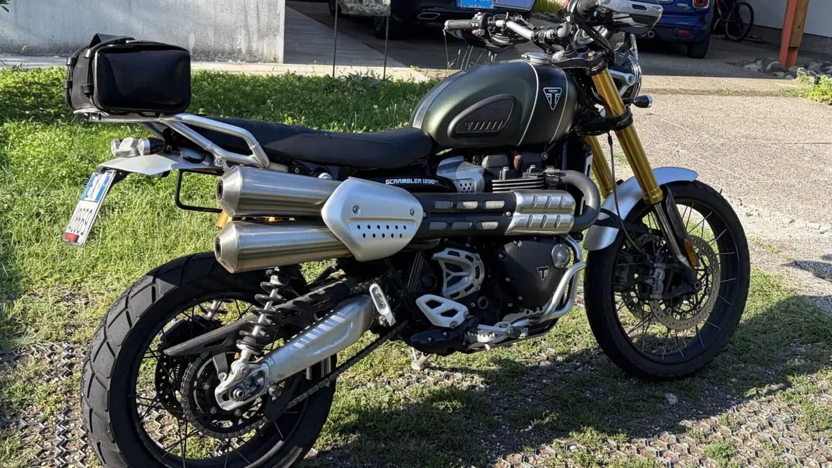 Triumph Scrambler 1200 XE (2021 - 23)  (9)