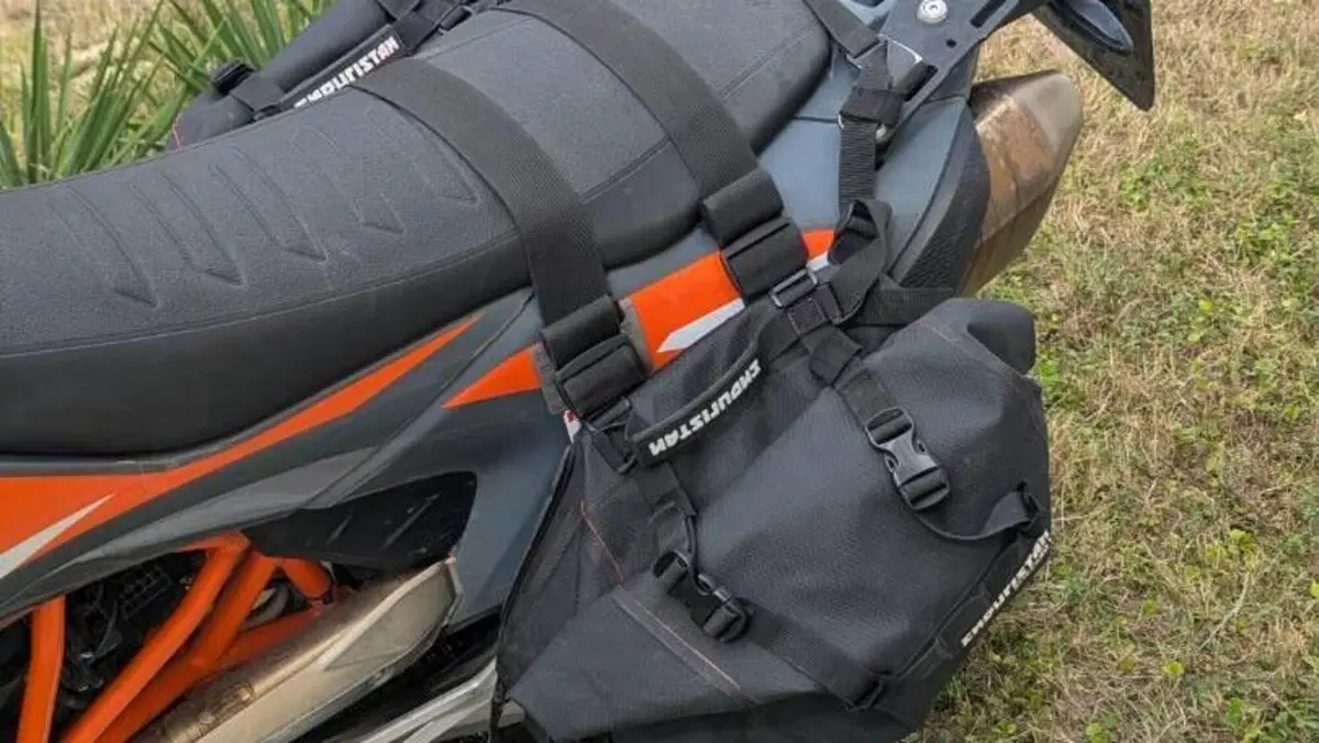 KTM 690 Enduro R (2022 - 25)  (5)