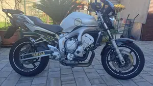 Yamaha FZ6 (2004 - 07)  (2)