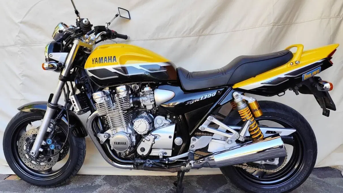 Yamaha   (3)