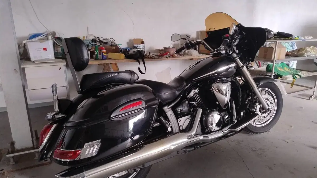 Yamaha XVS 1300 Midnight Star (2006 - 16)  (3)