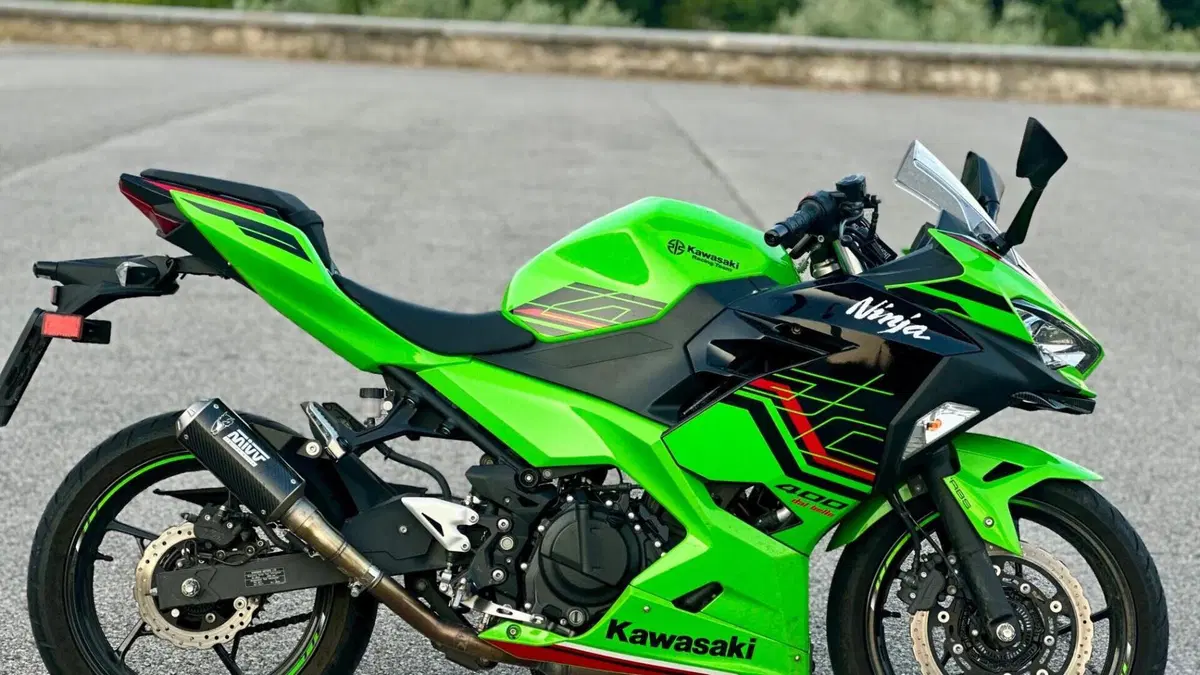 Kawasaki Ninja 400 (2023) 