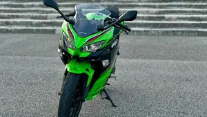 Kawasaki Ninja 400 (2023)  (5)