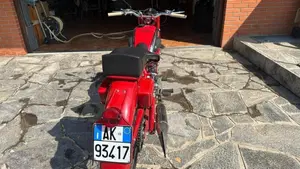 Moto Guzzi   (3)