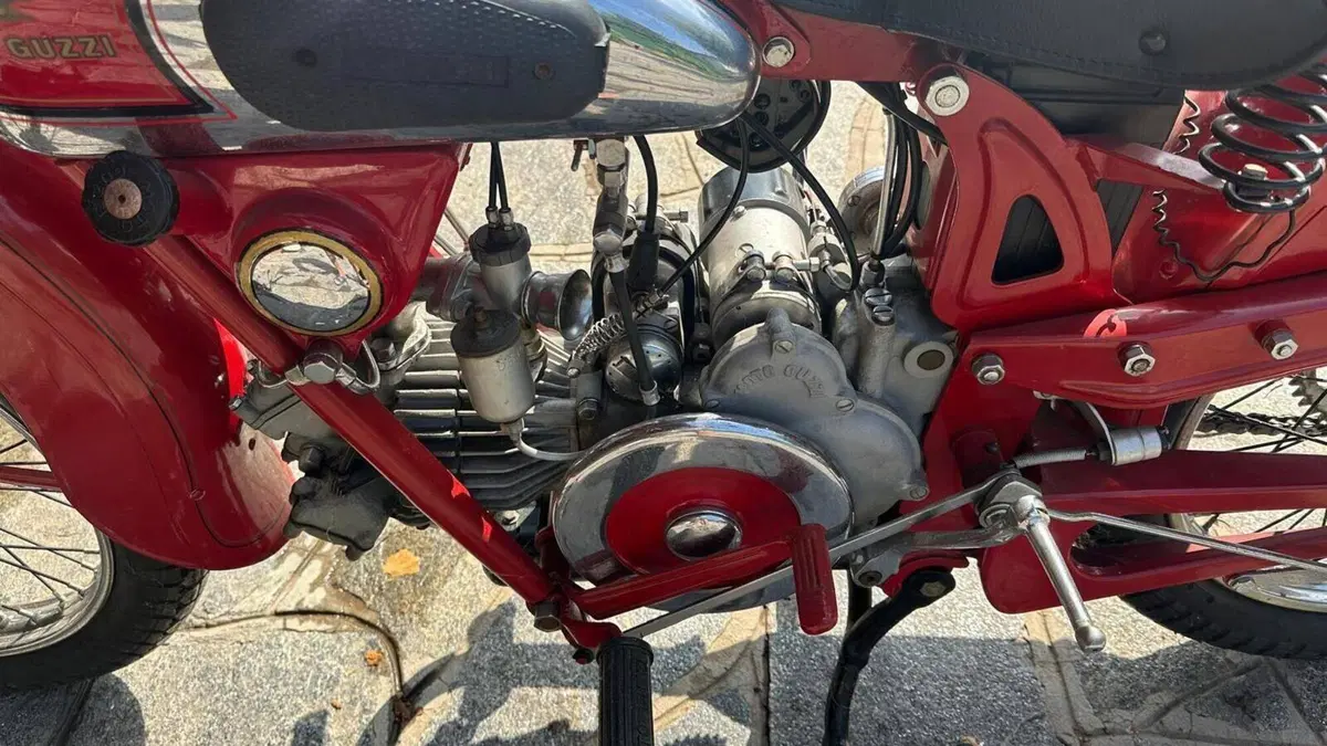 Moto Guzzi   (5)