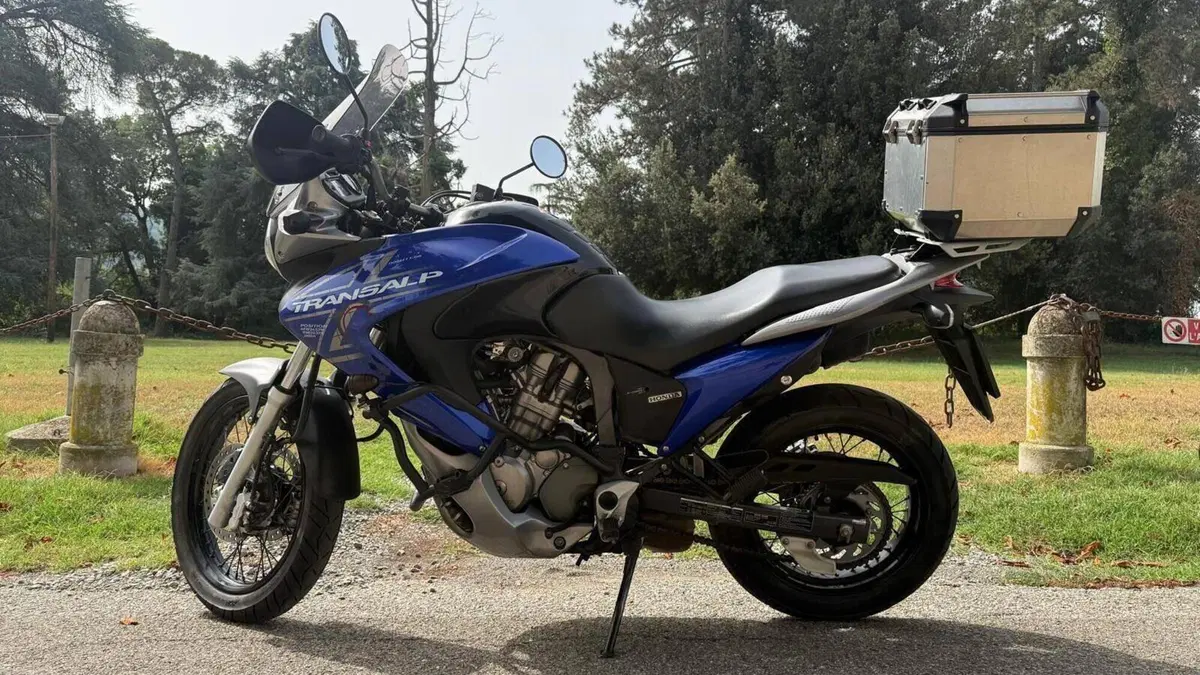 Honda Transalp XL 700 V ABS (2007 - 2013) 