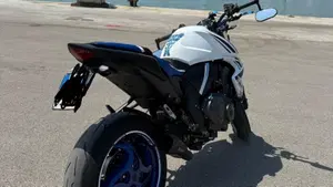 Honda CB 1000 R (2008 - 10)  (2)