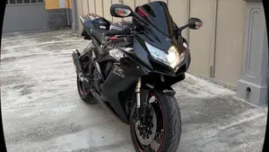 Suzuki GSX R 600 (2008 - 10)  (3)