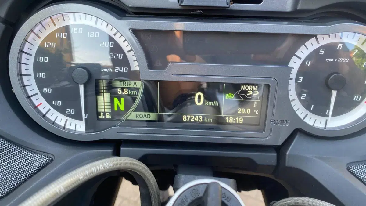 Bmw R 1200 RT (2014 - 16)  (6)