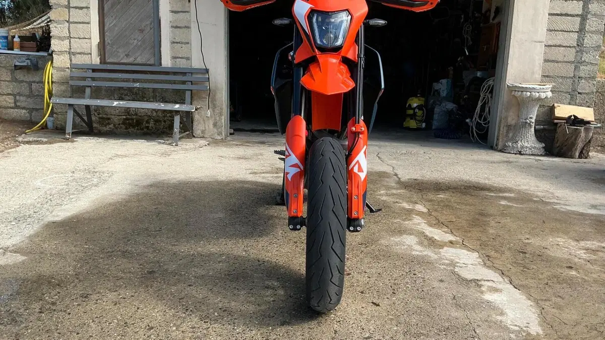 KTM 690 SMC R (2012 - 17)  (5)