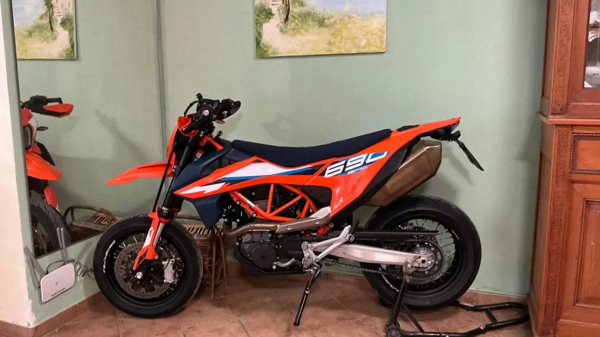 KTM 690 SMC R (2012 - 17)  (9)