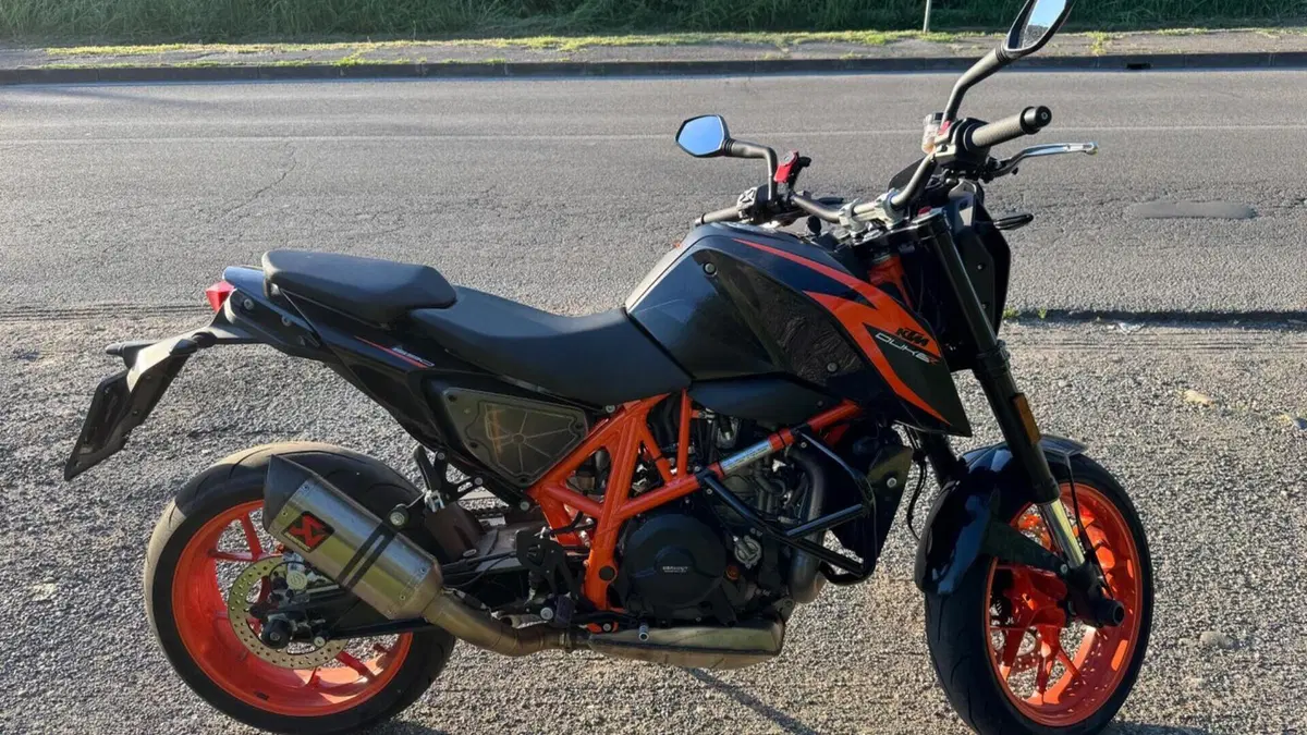 KTM 690 Duke R (2016 - 17) 