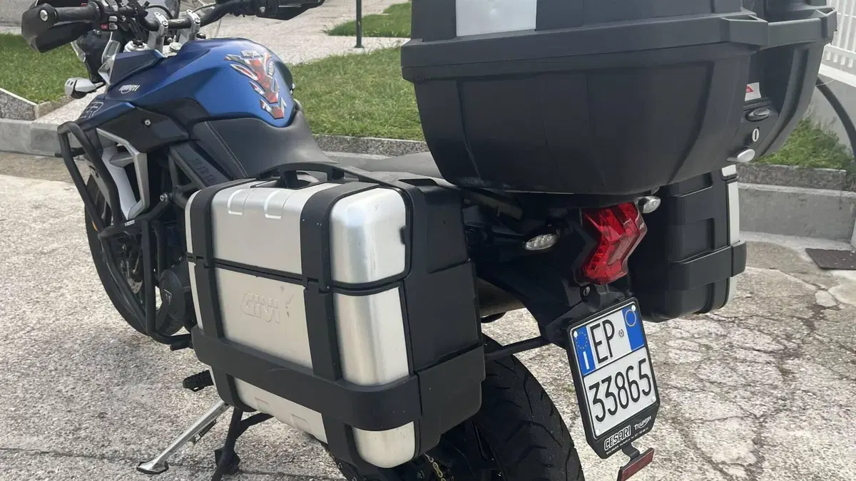 Triumph Tiger 800 XRt (2018 - 20)  (7)