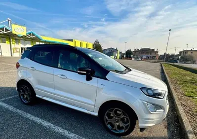 Ford EcoSport 1.0 EcoBoost 125 CV Start&Stop ST-Line Black Edition usata