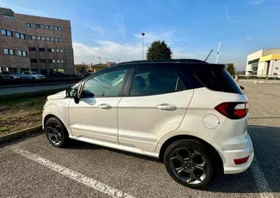 Ford EcoSport 1.0 EcoBoost 125 CV Start&Stop ST-Line Black Edition (3)