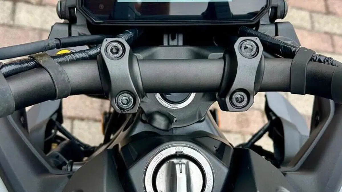 Yamaha MT-09 SP (2024 - 26)  (7)