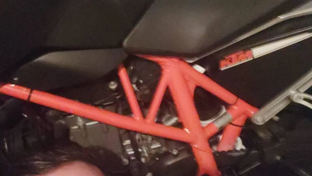 KTM 690 Duke (2012 - 16)  (2)