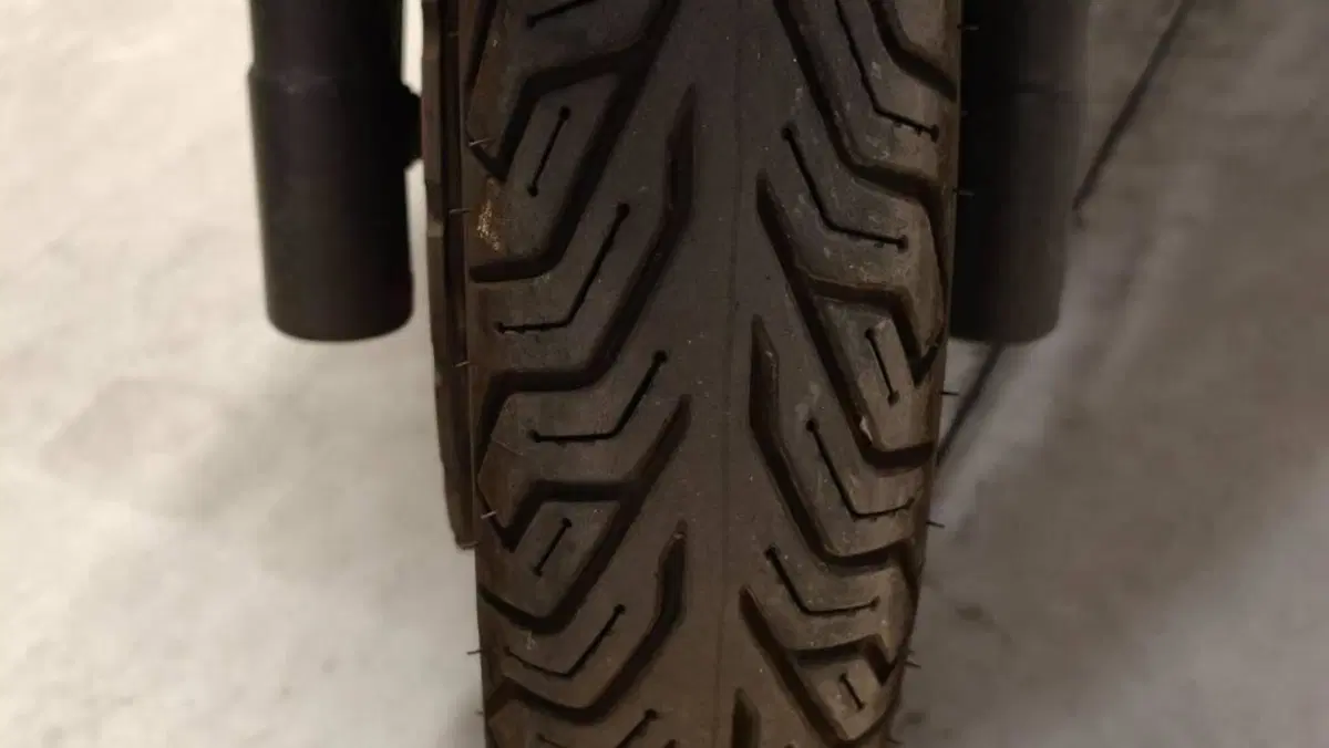 Kymco Agility 300i R16 ABS (2020)  (5)