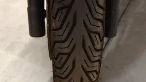 Kymco Agility 300i R16 ABS (2020)  (5)