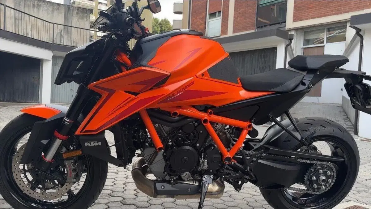 KTM 1390 Super Duke R (2024 - 26)  (3)