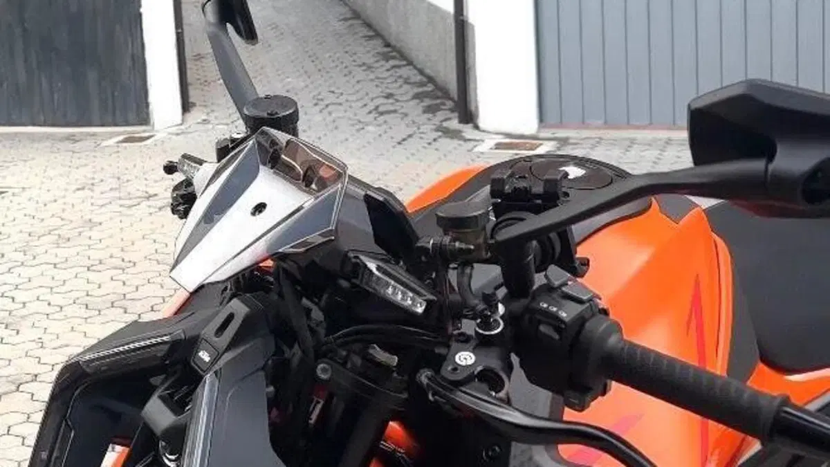 KTM 1390 Super Duke R (2024 - 26)  (5)