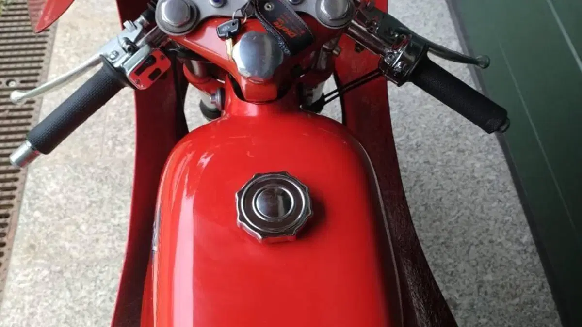 MV Agusta   (5)