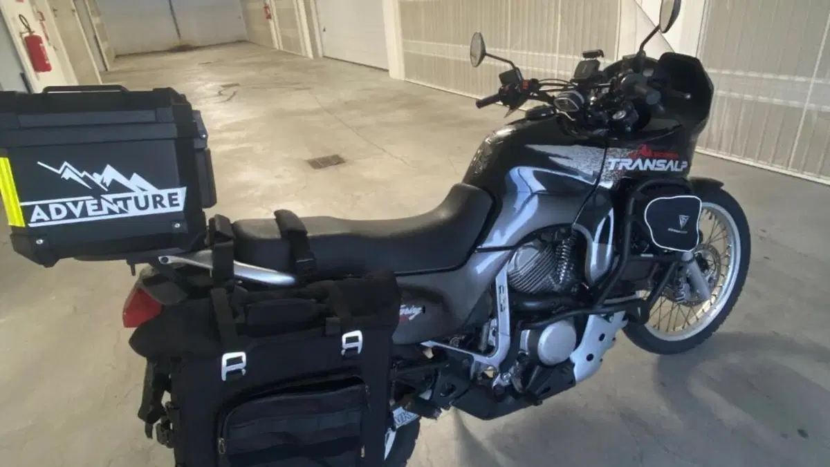 Honda Transalp XL 600V (1997 - 99)  (4)