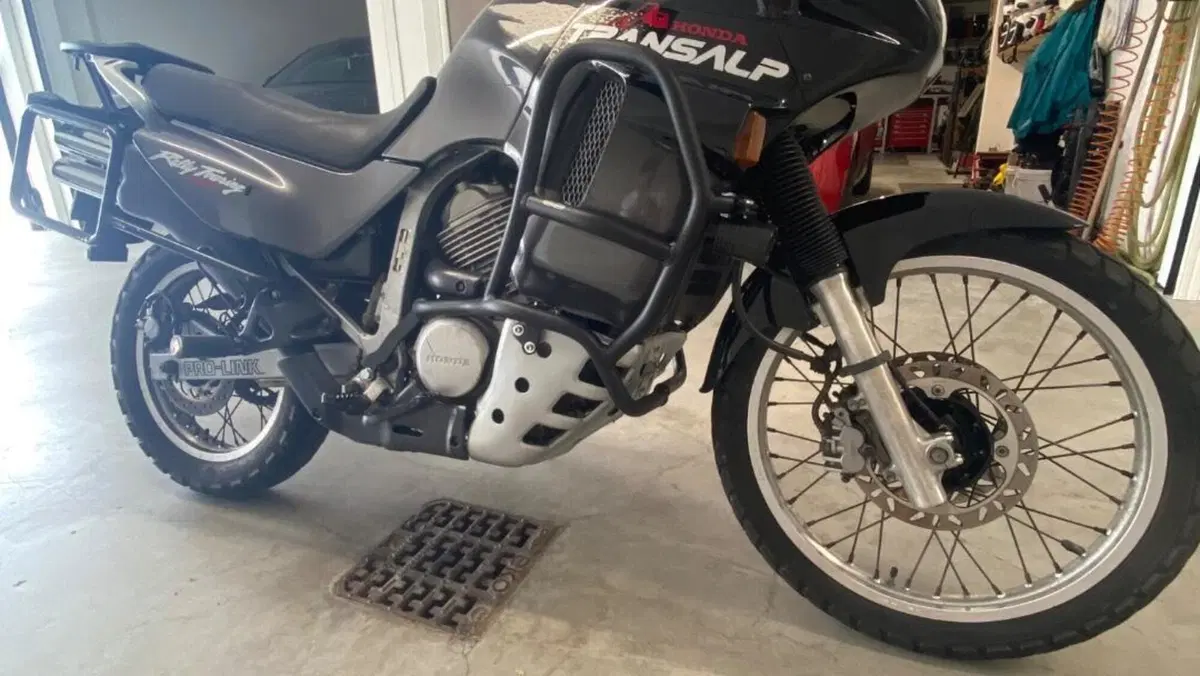 Honda Transalp XL 600V (1997 - 99)  (6)