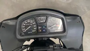 Honda Transalp XL 600V (1997 - 99)  (8)