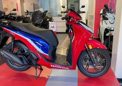 Honda SH 125 HRC Limited Edition (2026) - Annuncio 10095442