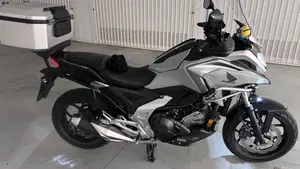 Honda NC 750 X DCT Travel (2021 - 24)  (6)