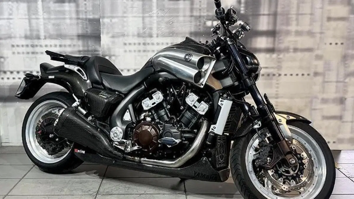 Yamaha VMAX (2008 - 17) 