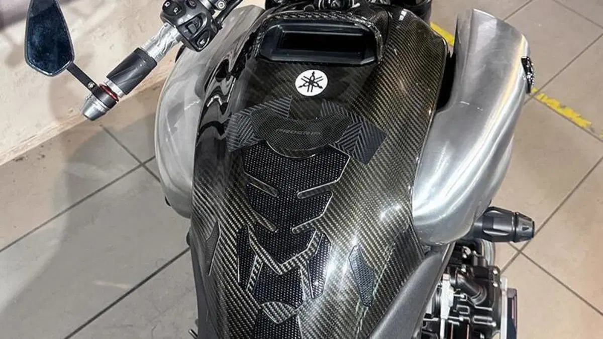 Yamaha VMAX (2008 - 17)  (5)