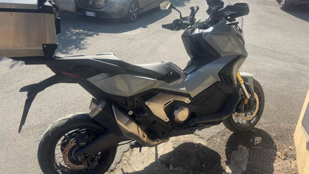 Honda X-ADV 750 DCT Adventure (2021 - 24) 
