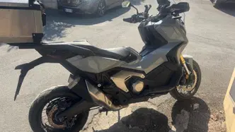 Honda X-ADV 750 DCT Adventure (2021 - 24) usata